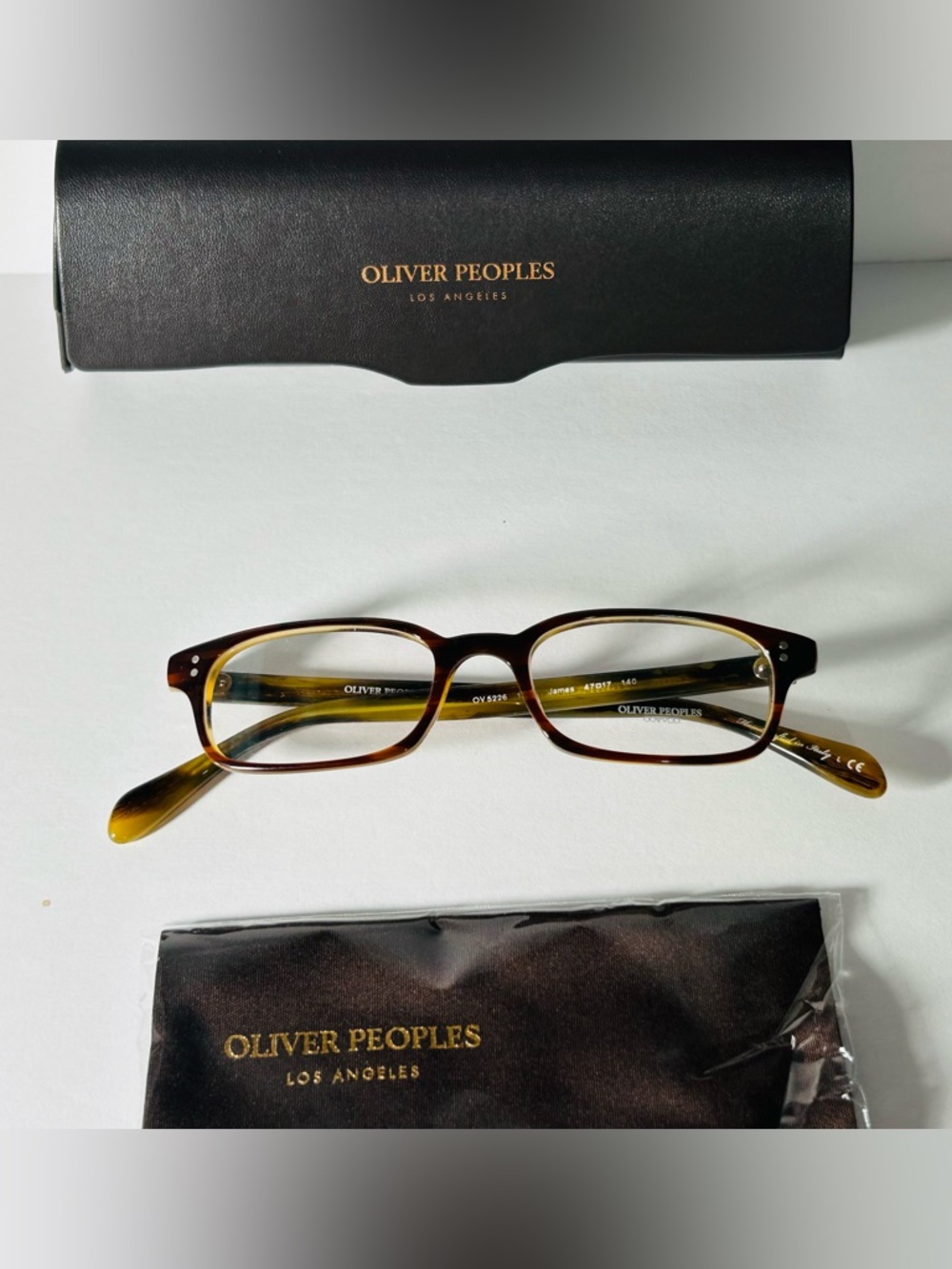 Oliver peoples James eyeglass